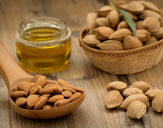 Amandes de Provence issues de la ferme Terraroma à Valensole